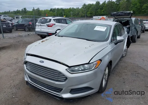 2015 Ford Fusion S из США, поврежденный, VIN 3FA6P0G79FR134089